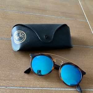 Rayban 49mm Phantos sunglasses. Excellent condition, worn a couple times